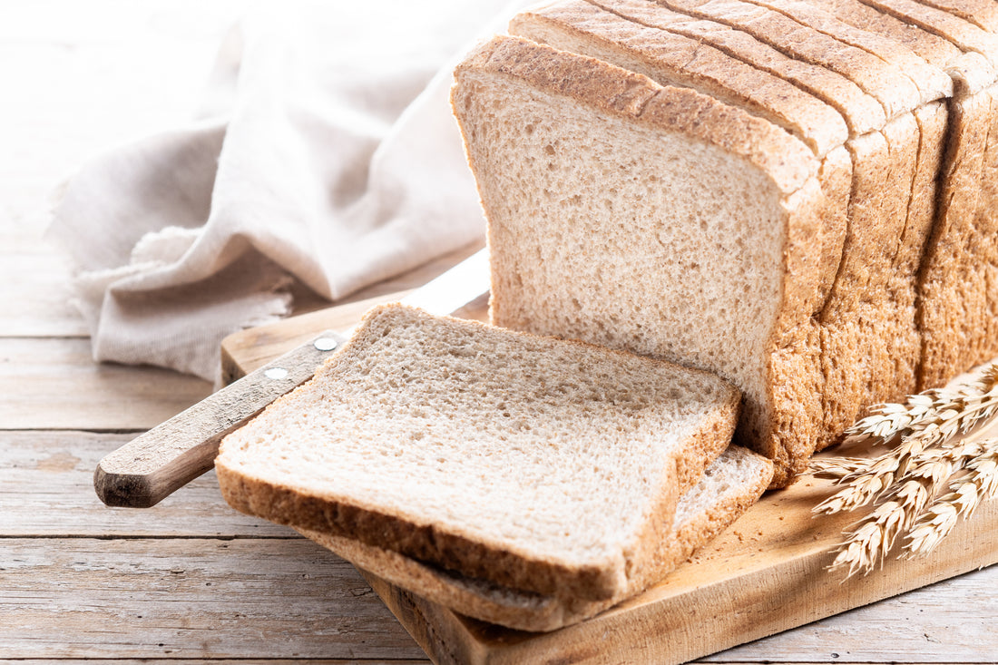 Glutenfreies Flohsamen-Brot, aufgeschnitten